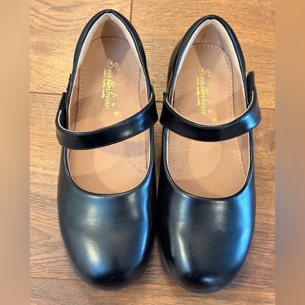 Girls LEATHER MARY JANES Size 32 | US 1